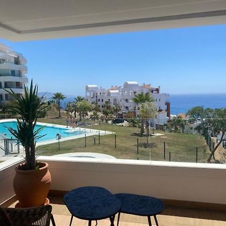 Luxury Isea Calaceite Apartment With Fantastic Seaview Malaga Luaran gambar